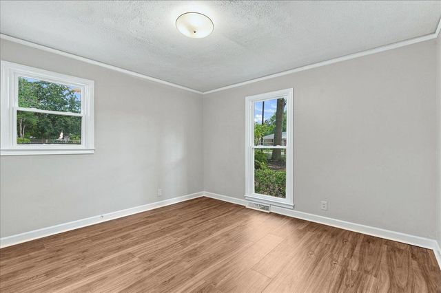 501 Cunningham Road, Taylors, SC 29687