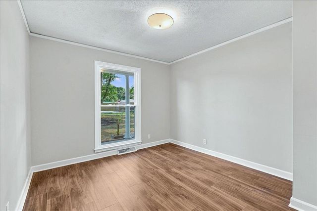 501 Cunningham Road, Taylors, SC 29687