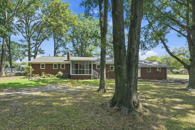501 Cunningham Road, Taylors, SC 29687