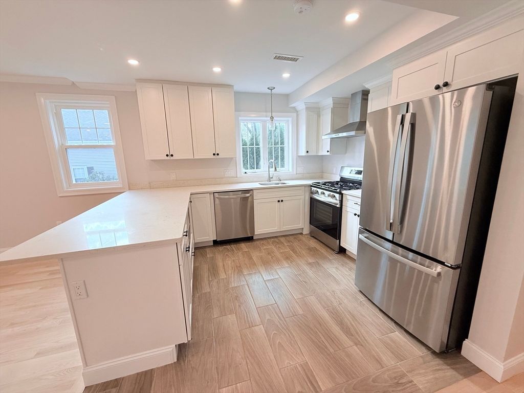 100 Union Street A, Walpole, MA 02032