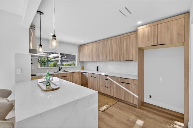 15529 Cornuta, Bellflower, CA 90706