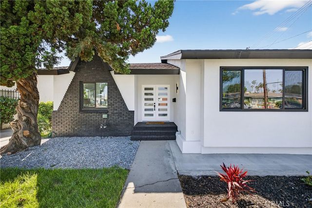 15529 Cornuta, Bellflower, CA 90706