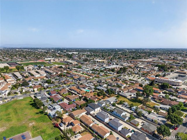 15529 Cornuta, Bellflower, CA 90706