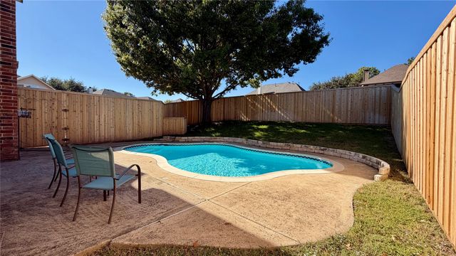 2613 University Drive, Rowlett, TX 75088