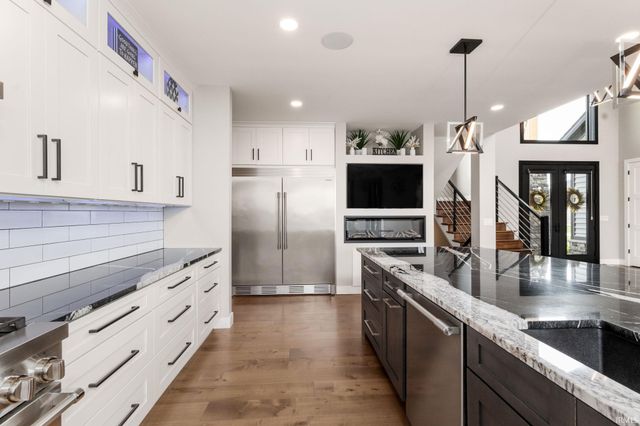 18455 Forest Glade Drive, South Bend, IN 46637