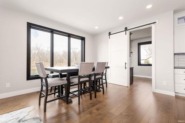 18455 Forest Glade Drive, South Bend, IN 46637