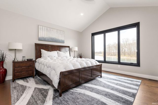 18455 Forest Glade Drive, South Bend, IN 46637
