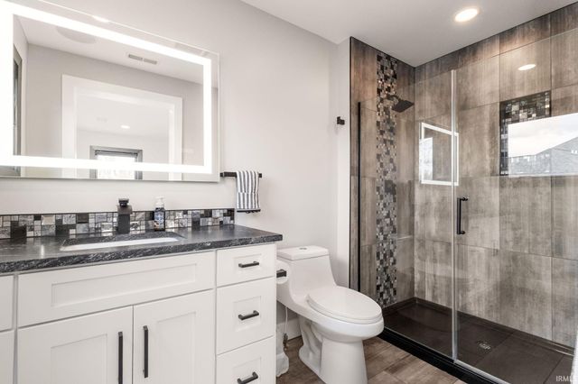 18455 Forest Glade Drive, South Bend, IN 46637