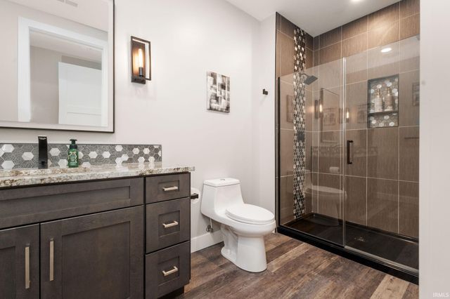 18455 Forest Glade Drive, South Bend, IN 46637