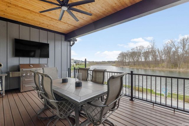 18455 Forest Glade Drive, South Bend, IN 46637