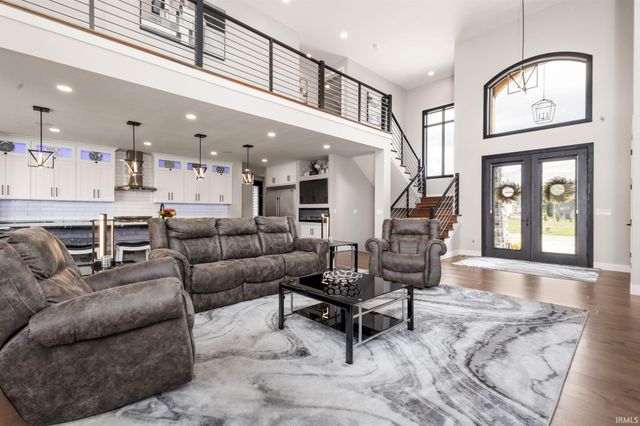 18455 Forest Glade Drive, South Bend, IN 46637