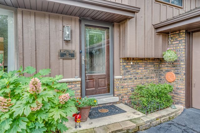 21W211 North Lane, Itasca, IL 60143