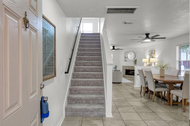 17602 S Summit Canyon Drive, Houston, TX 77095