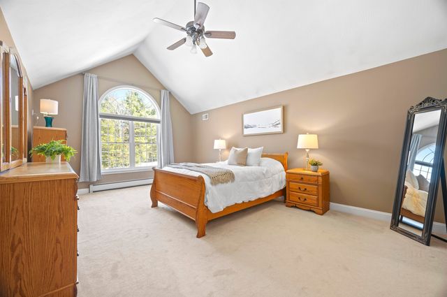 5 Monticello Drive, Amherst, NH 03031