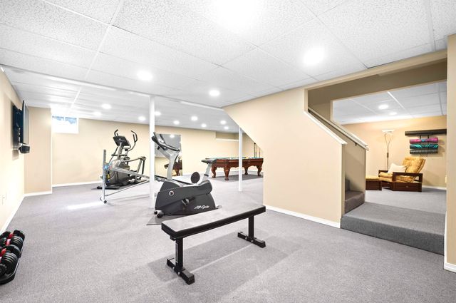 5 Monticello Drive, Amherst, NH 03031