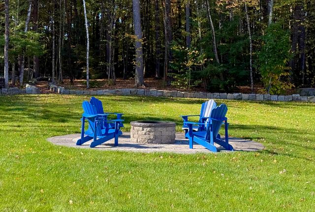 5 Monticello Drive, Amherst, NH 03031