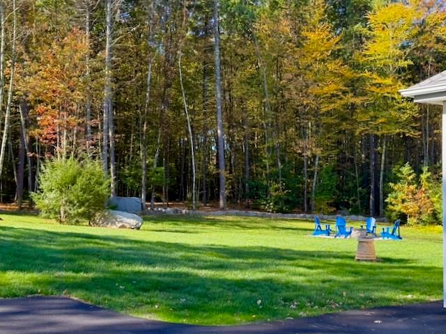 5 Monticello Drive, Amherst, NH 03031