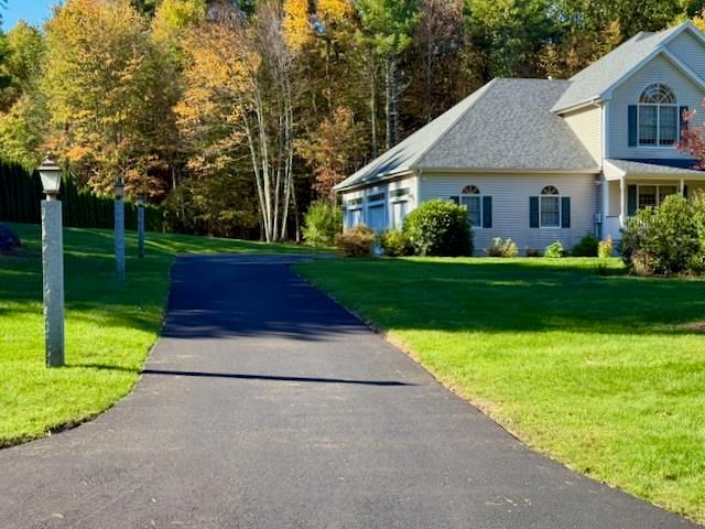 5 Monticello Drive, Amherst, NH 03031