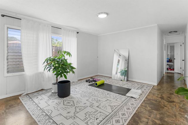 32 Ulumau Pl, Paia, HI 96779