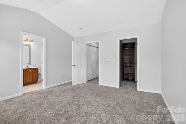 2009 Cambridge Beltway Drive, Charlotte, NC 28273