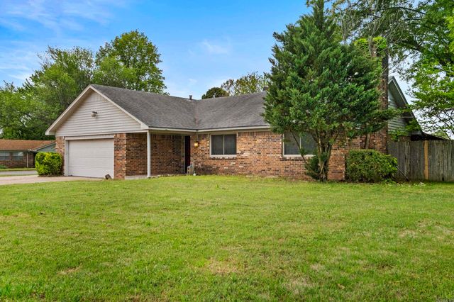 1 Devon Lane, Jacksonville, AR 72076