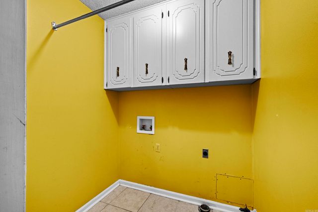 1 Devon Lane, Jacksonville, AR 72076