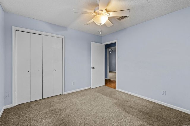 1 Devon Lane, Jacksonville, AR 72076