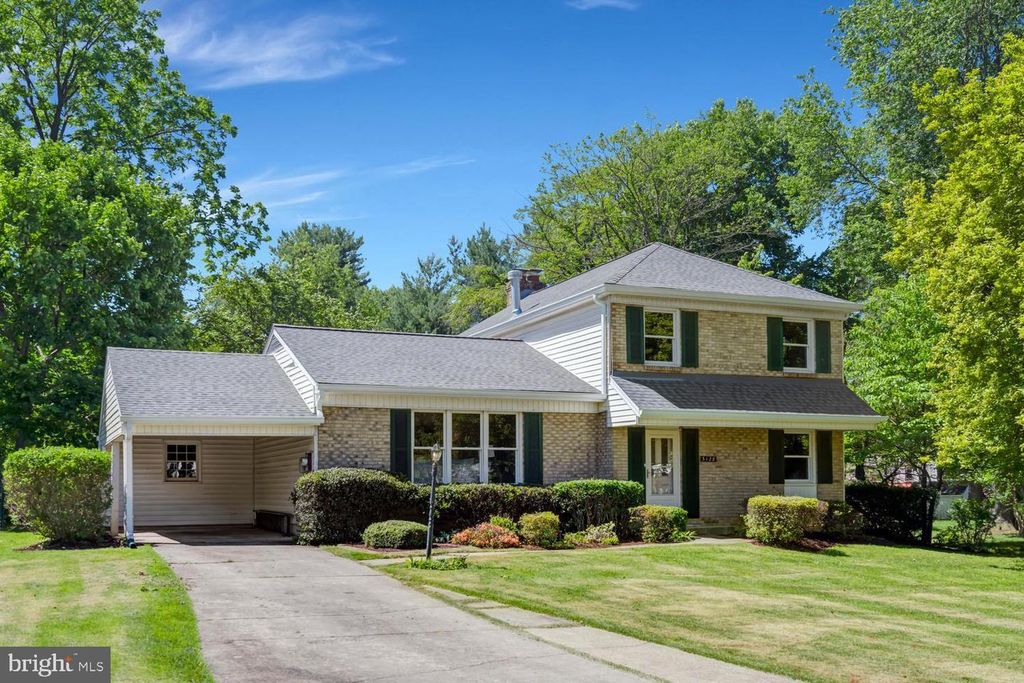 Image 1 of property listing at 5128 CLAVEL TER, Rockville, MD 20853