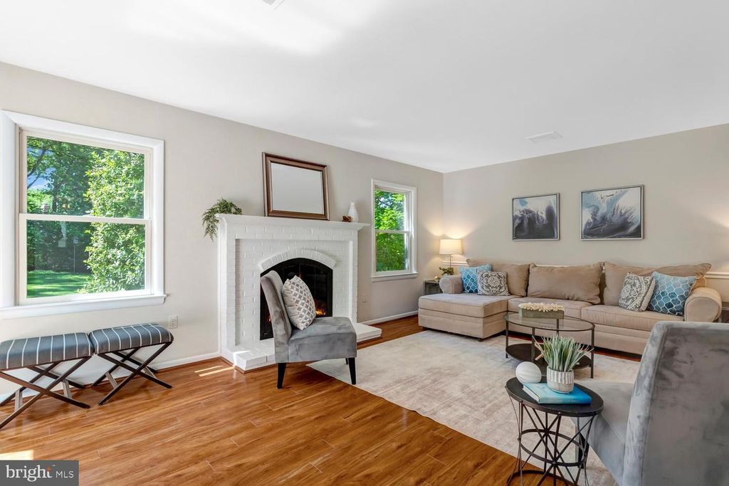 Image 19 of property listing at 5128 CLAVEL TER, Rockville, MD 20853