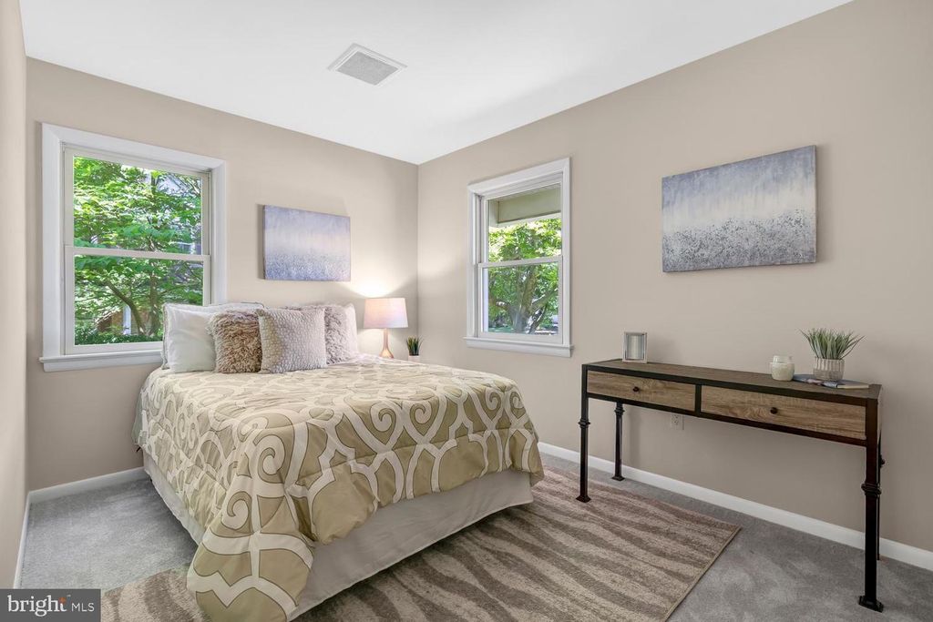 Image 24 of property listing at 5128 CLAVEL TER, Rockville, MD 20853