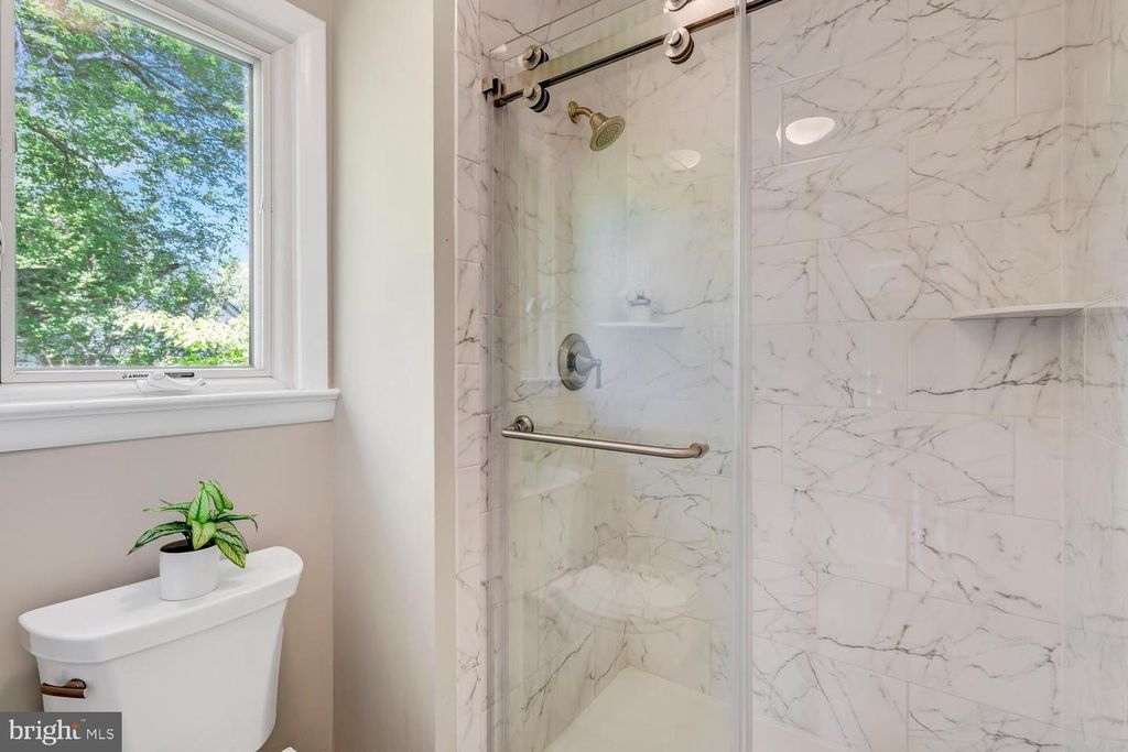 Image 33 of property listing at 5128 CLAVEL TER, Rockville, MD 20853