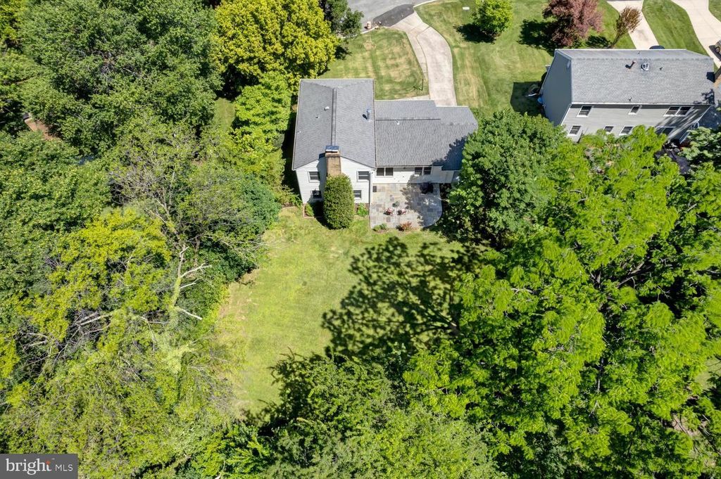 Image 54 of property listing at 5128 CLAVEL TER, Rockville, MD 20853
