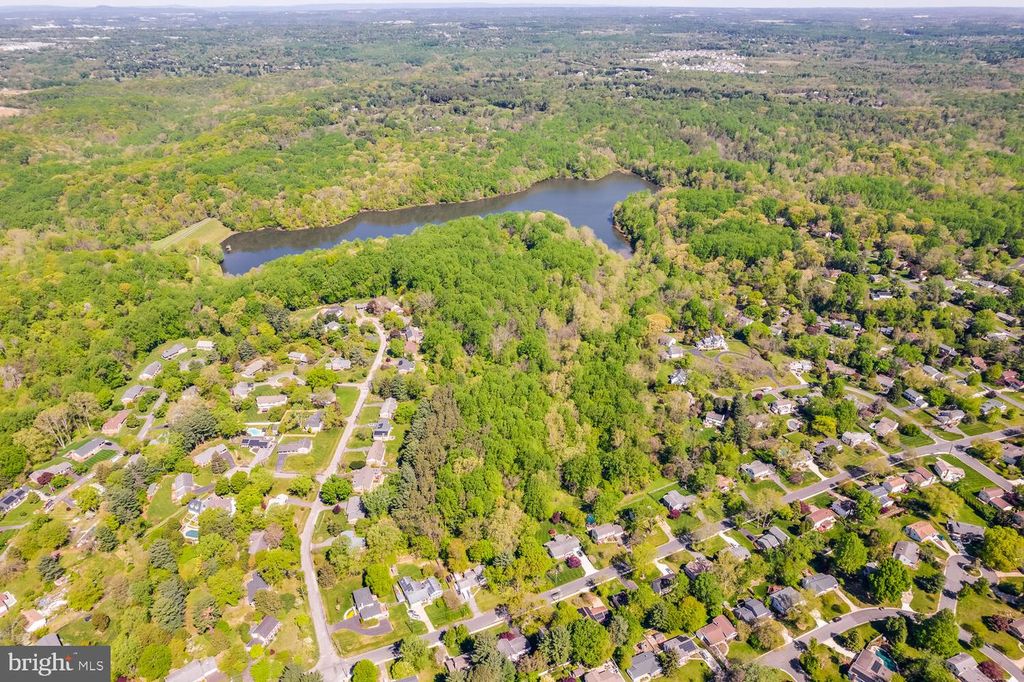 Image 57 of property listing at 5128 CLAVEL TER, Rockville, MD 20853