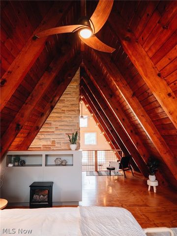 2793 Barclay Messerly Road, Southington, OH 44470