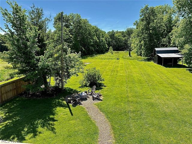 2793 Barclay Messerly Road, Southington, OH 44470