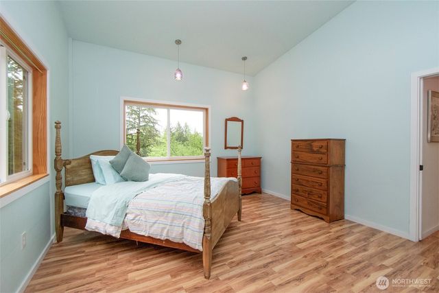 151 Kingo Ridge Road, Port Angeles, WA 98363