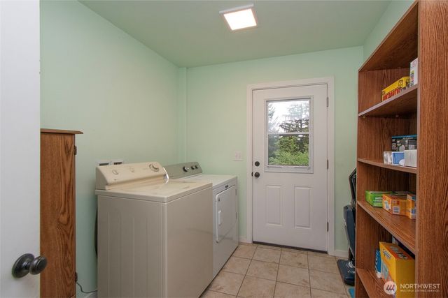 151 Kingo Ridge Road, Port Angeles, WA 98363