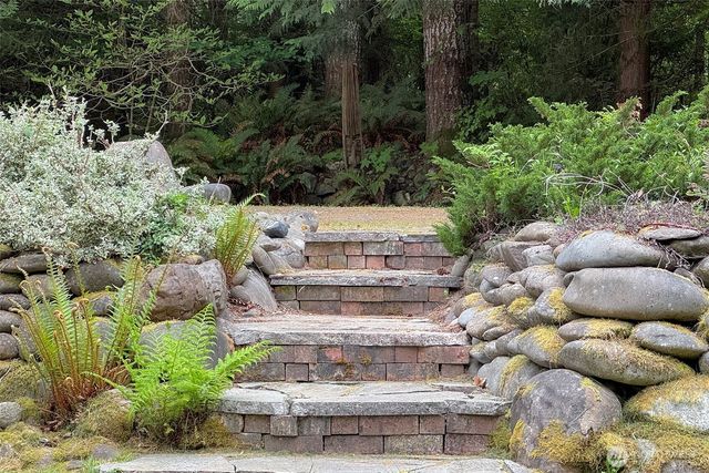 151 Kingo Ridge Road, Port Angeles, WA 98363