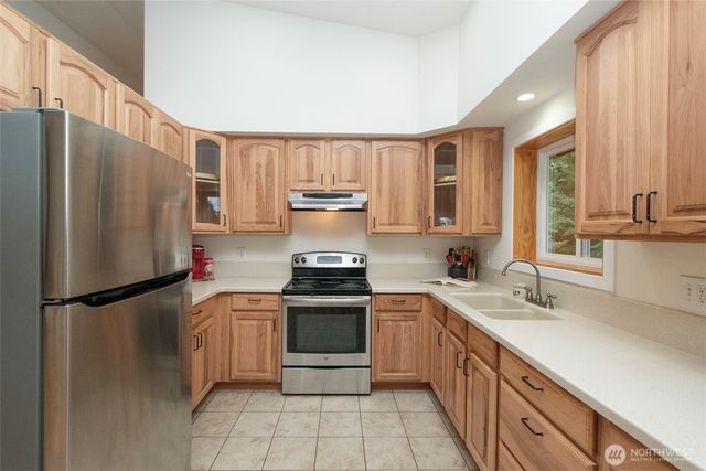 151 Kingo Ridge Road, Port Angeles, WA 98363
