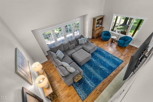56832 Besson Road, Bend, OR 97707