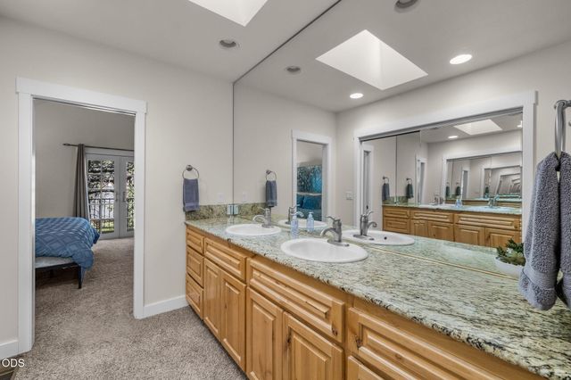 56832 Besson Road, Bend, OR 97707