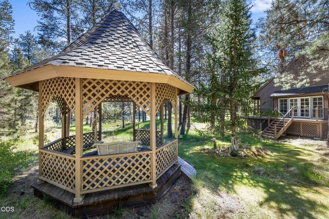 56832 Besson Road, Bend, OR 97707
