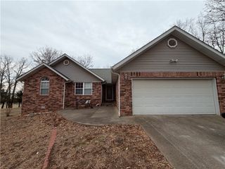 12130 Westridge Drive, Harrison, AR 72601