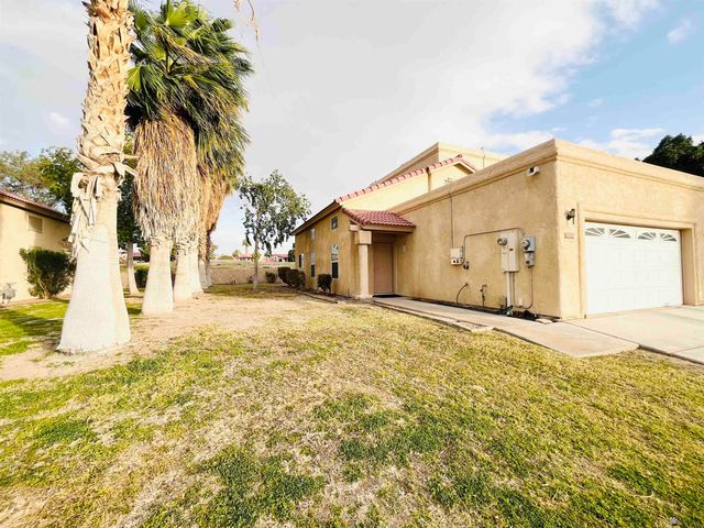 10689 S Calle Raquel, Yuma, AZ 85367