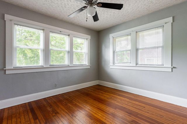 2513-2515 Indianola Avenue, Columbus, OH 43202