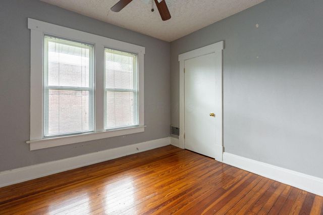 2513-2515 Indianola Avenue, Columbus, OH 43202