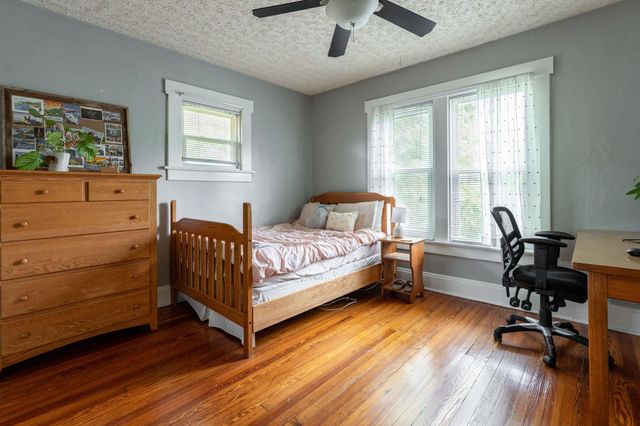 2513-2515 Indianola Avenue, Columbus, OH 43202