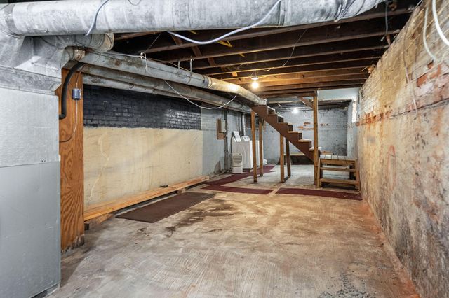 2513-2515 Indianola Avenue, Columbus, OH 43202
