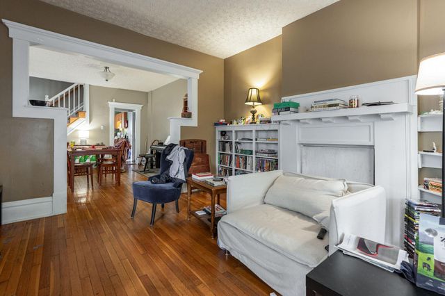 2513-2515 Indianola Avenue, Columbus, OH 43202