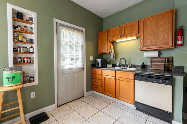 2513-2515 Indianola Avenue, Columbus, OH 43202